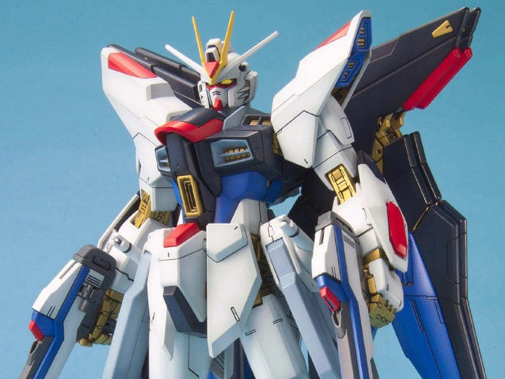 MG 1/100 ZGMF-X20A Strike Freedom Gundam