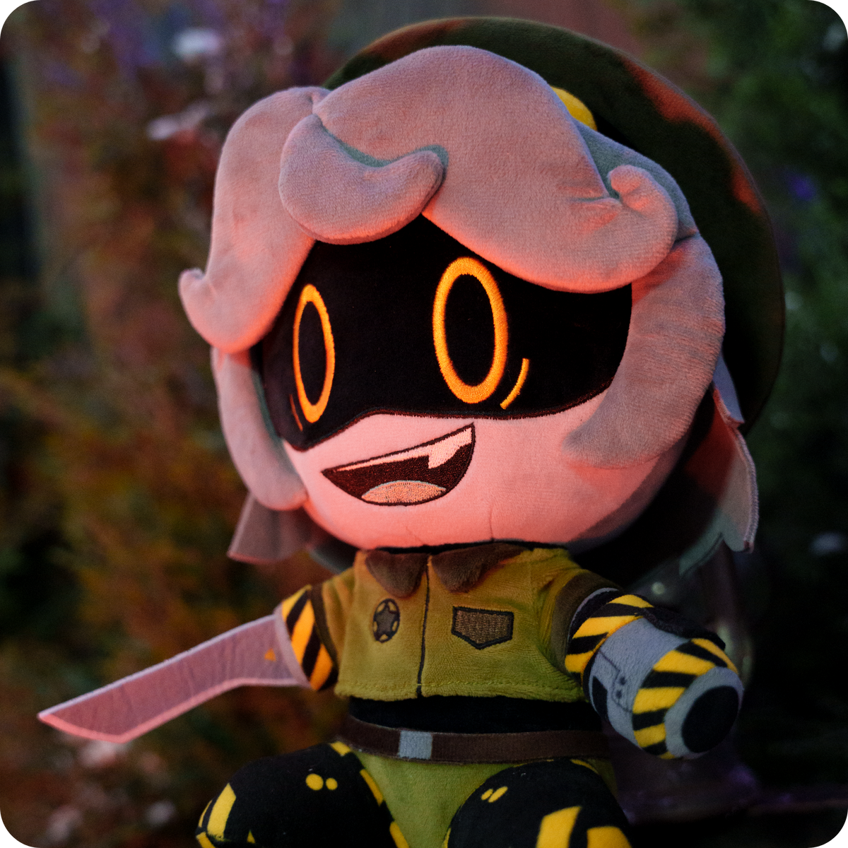 V Camping Plush